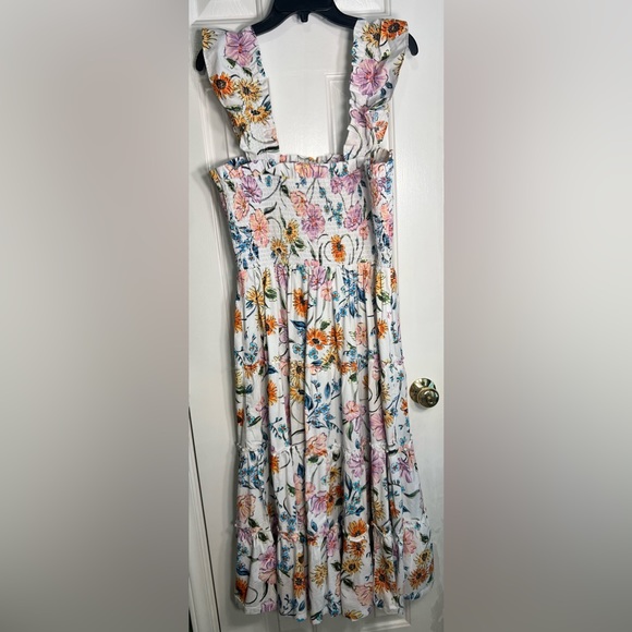 NWT Spring/Summer floral dress - Picture 4 of 4